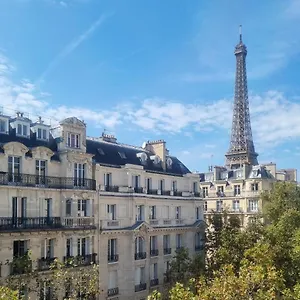 Eiffel Kensington 2*, Paris França