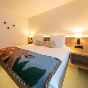 Kazakiwi 4*, Luxemburgo Luxemburgo